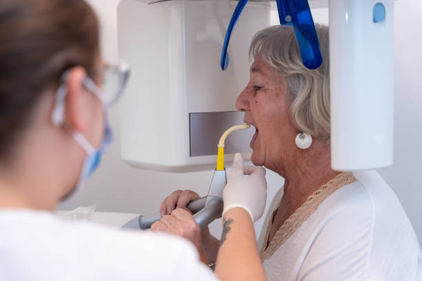 Best Emergency Tooth Extraction in Clarkesville, GA